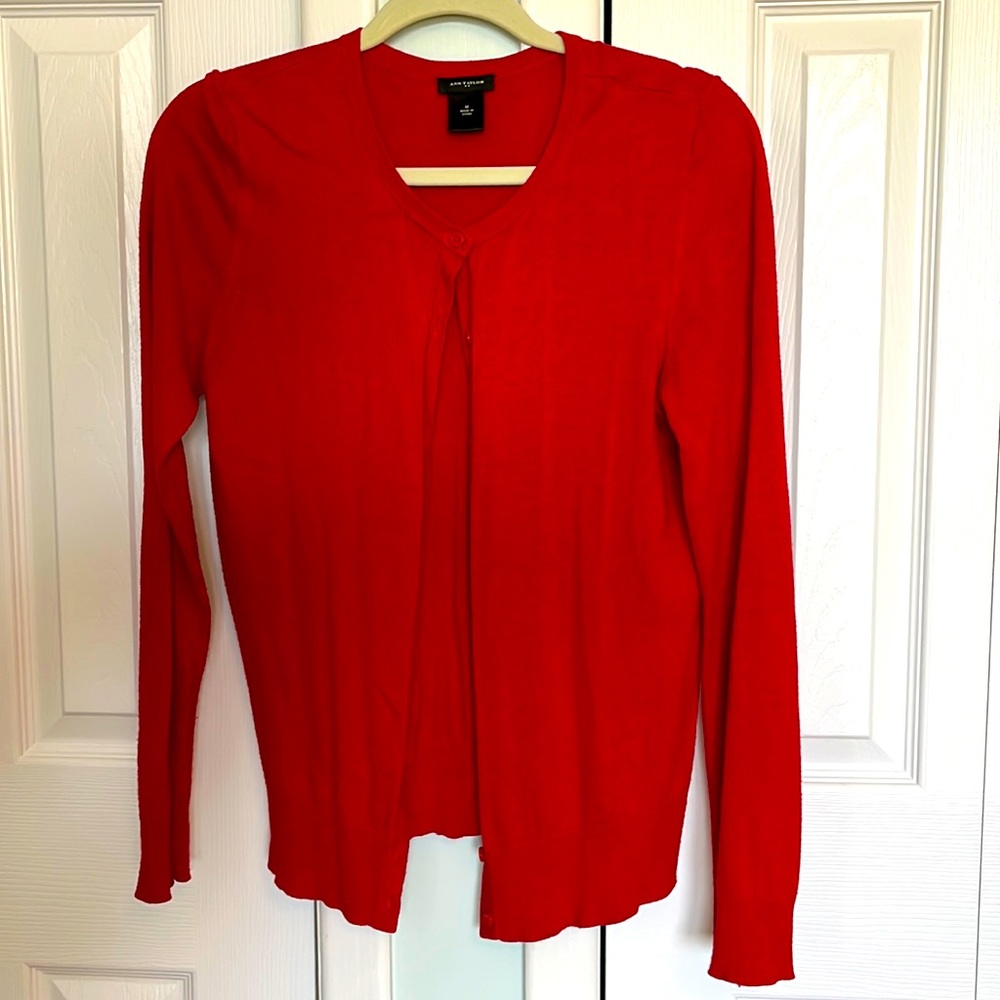Ann Taylor red cardigan sweater size medium